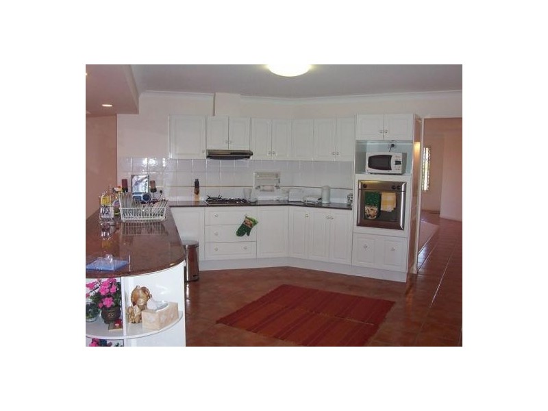 73 Lancaster Circuit, Stretton QLD 4116