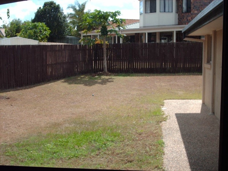 23 Maywood Crescent, Calamvale QLD 4116