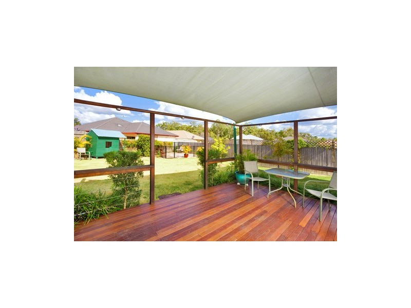 Stretton QLD 4116