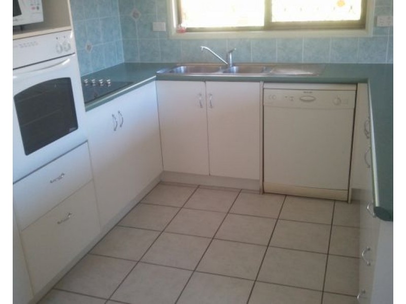 3 Thulimbah Street, Coopers Plains QLD 4108