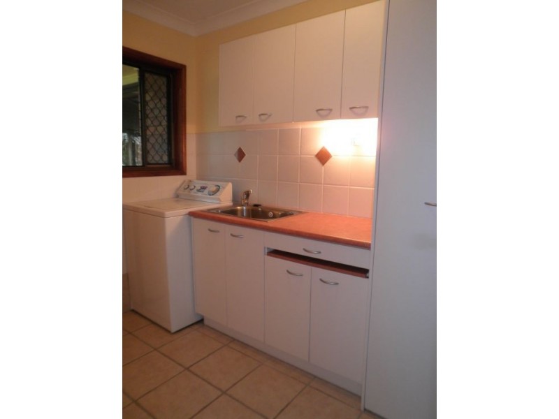 19 Snowberry Street, Sunnybank Hills QLD 4109