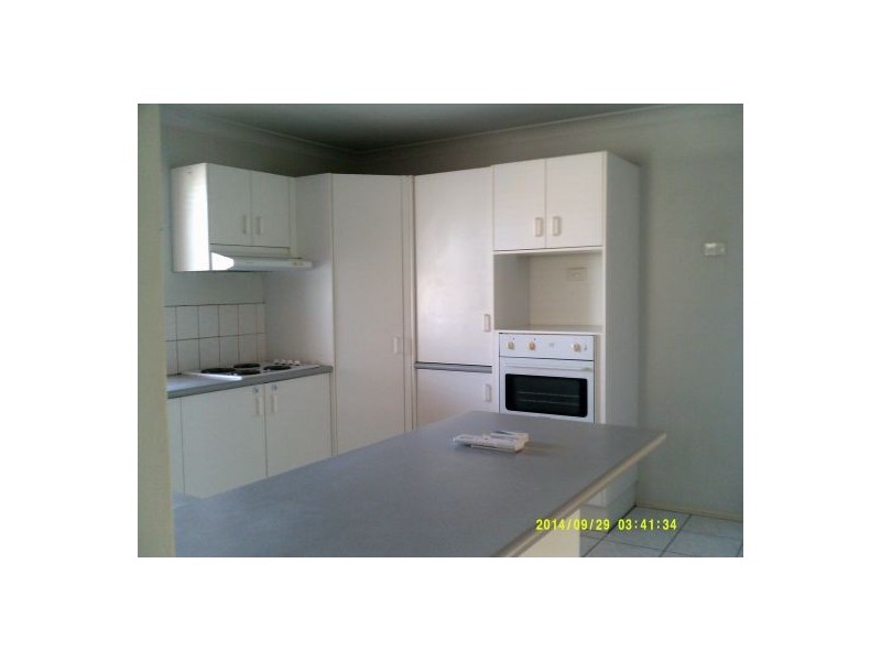 1 Dennis Close, Calamvale QLD 4116