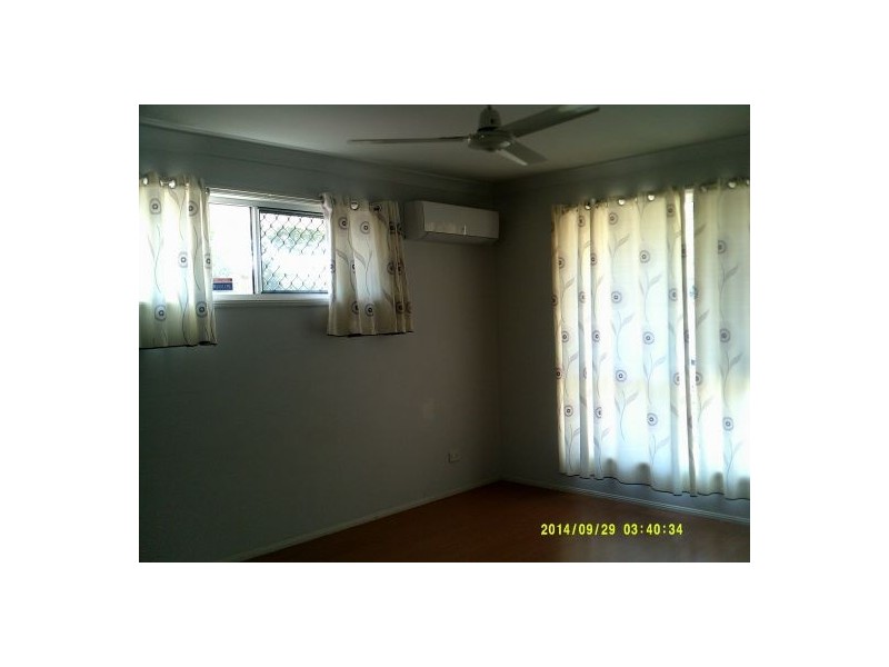 1 Dennis Close, Calamvale QLD 4116