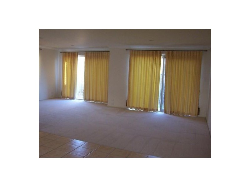 10 Livingstone Place, Kuraby QLD 4112