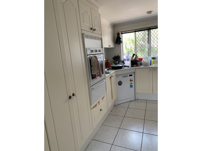 8 Bauhinia Close, Eight Mile Plains QLD 4113