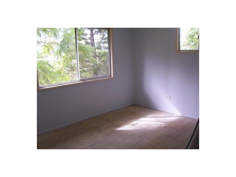 145 Aquarius Street, Kingston QLD 4114