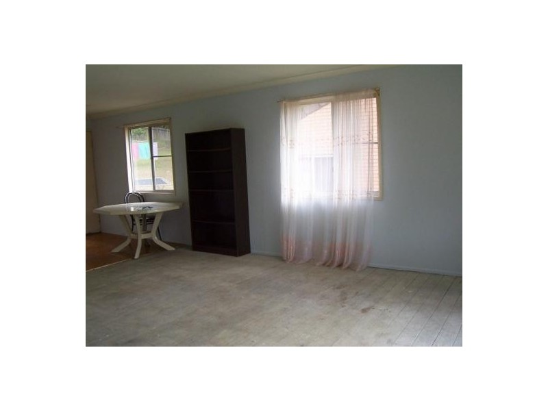 145 Aquarius Street, Kingston QLD 4114