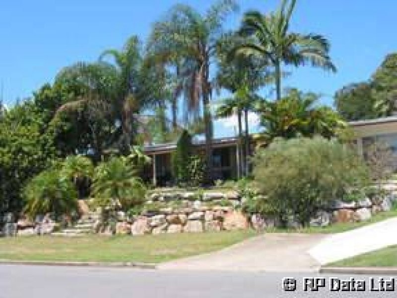 2 Dunblane Drive, Boronia Heights QLD 4124