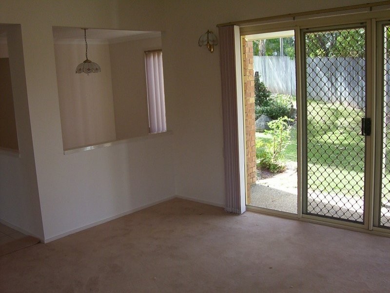 12 Monford Place, Calamvale QLD 4116