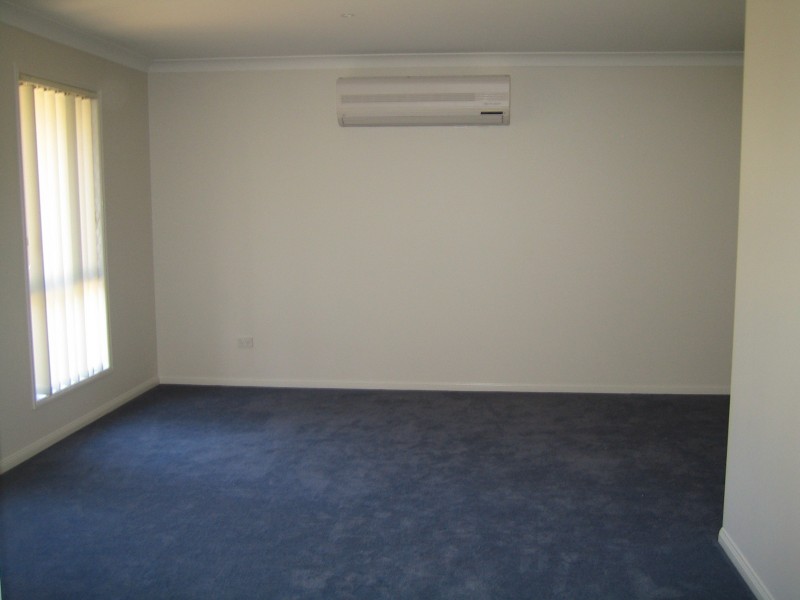 Hillcrest QLD 4118