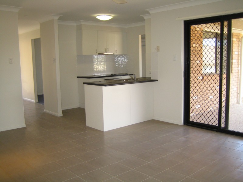 Hillcrest QLD 4118