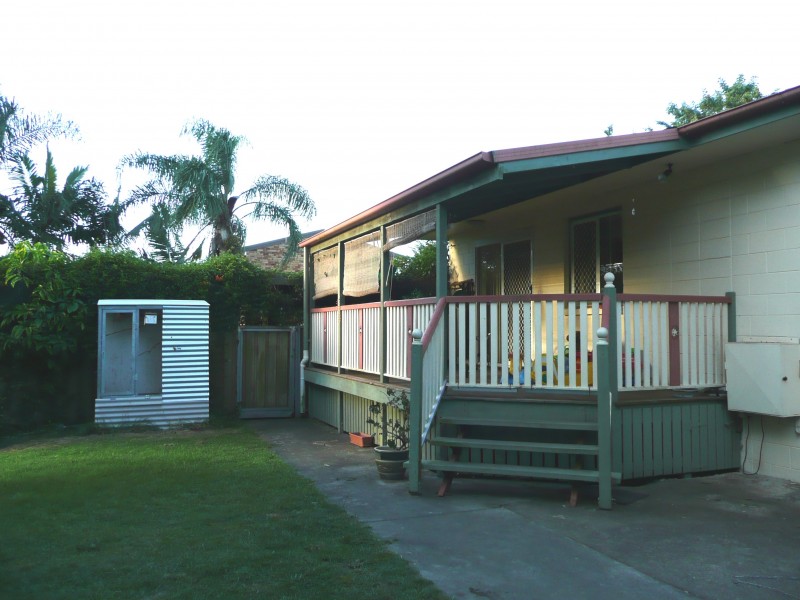 172 Loganlea Rd, Loganlea QLD 4131