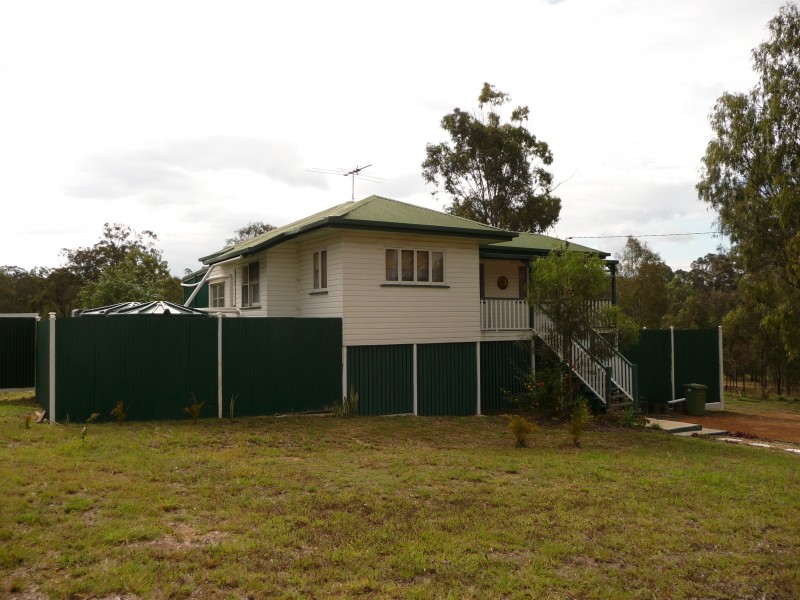 Kensington Grove QLD 4341