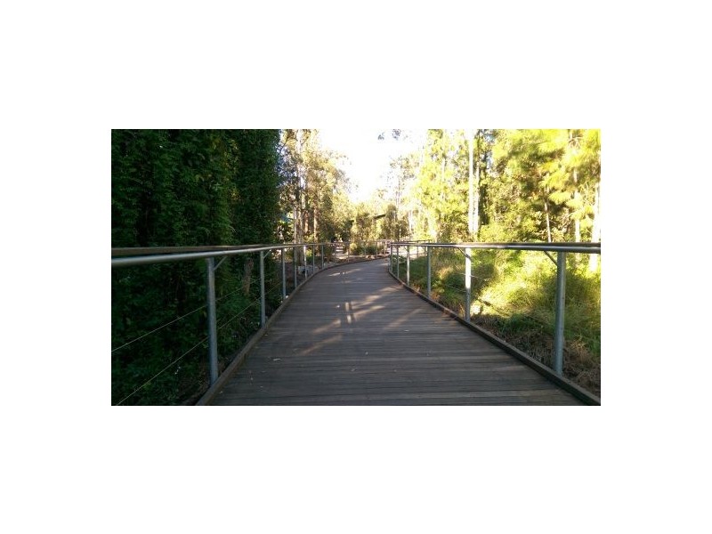 2 Mead Pl, Calamvale QLD 4116