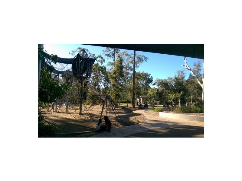 2 Mead Pl, Calamvale QLD 4116