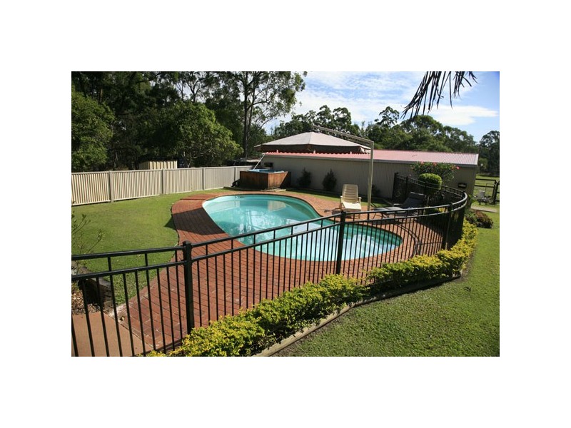 Logan Reserve QLD 4133