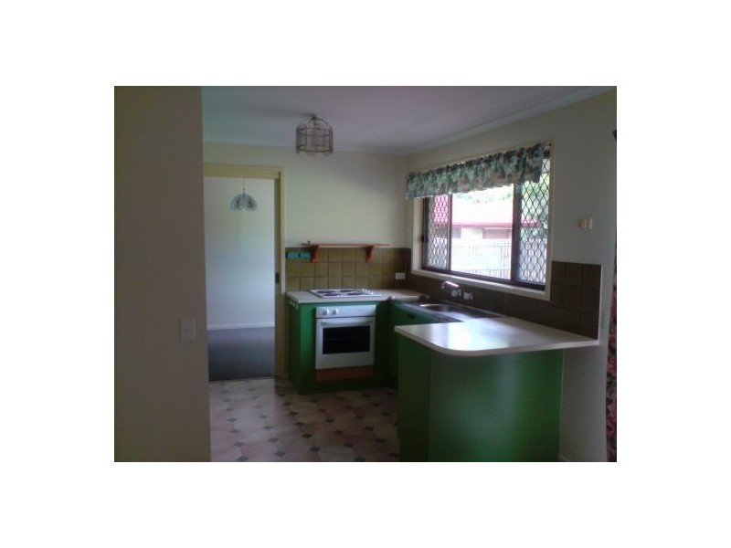 8 Monak Street, Runcorn QLD 4113