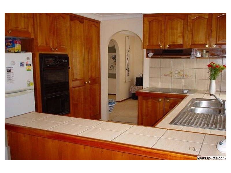 3 Hoover Court, Stretton QLD 4116