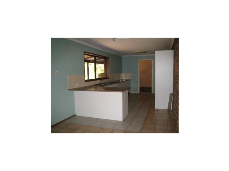 Hillcrest QLD 4118