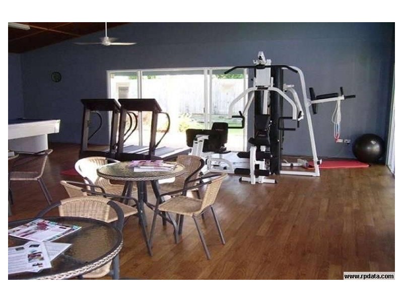 Meadowbrook QLD 4131