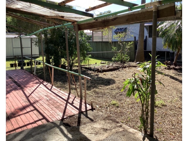 9 Landsdown Street, Coorparoo QLD 4151