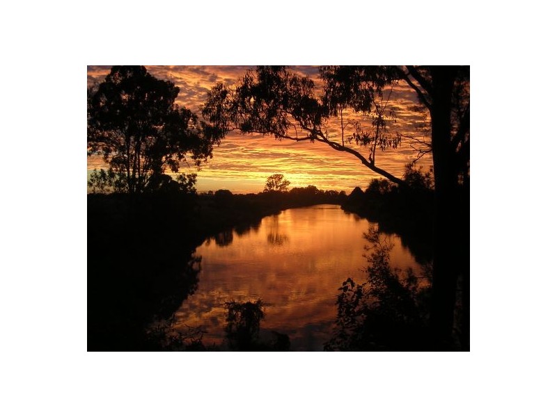 28 Edinburgh Dr, Bethania QLD 4205