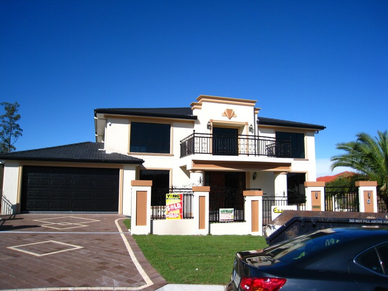Stretton QLD 4116