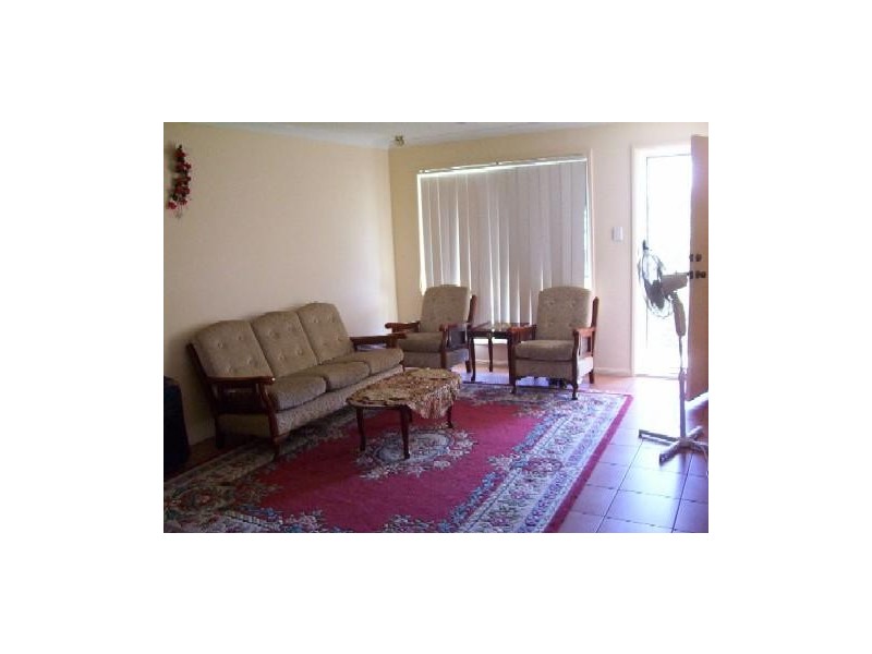 27 Maynard Street, Runcorn QLD 4113