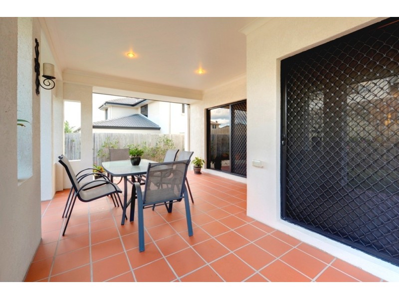 Stretton QLD 4116