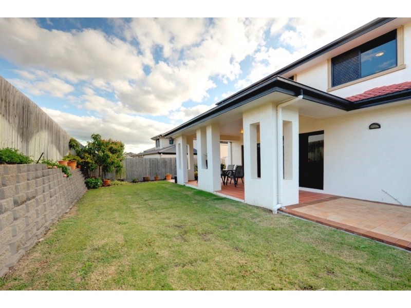 Stretton QLD 4116