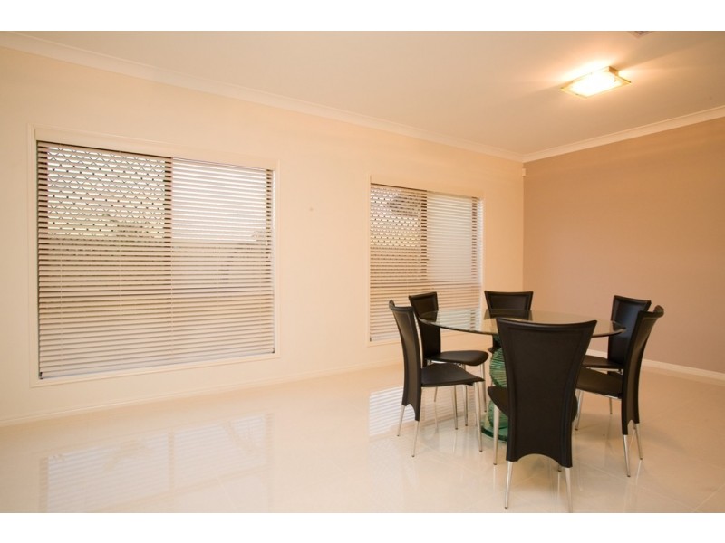 47 Birchwood Pl, Stretton QLD 4116