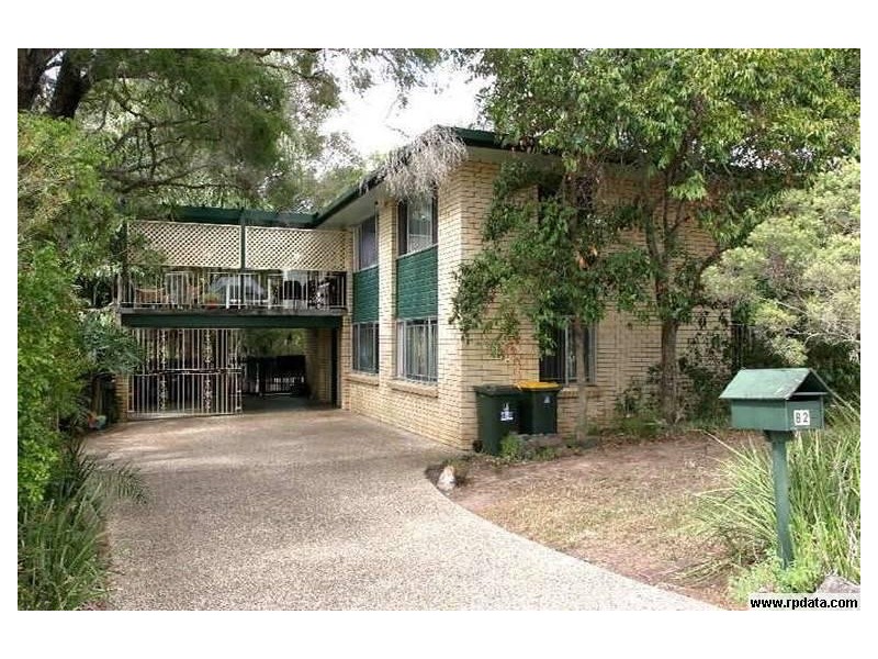 82 Granadilla Street, Macgregor QLD 4109