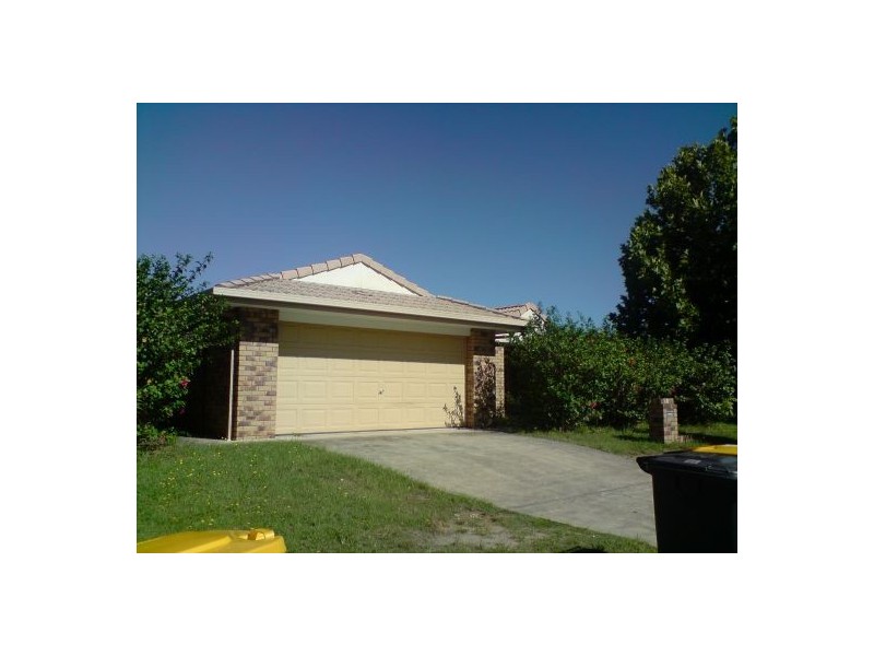 8 Nolan Pl, Calamvale QLD 4116