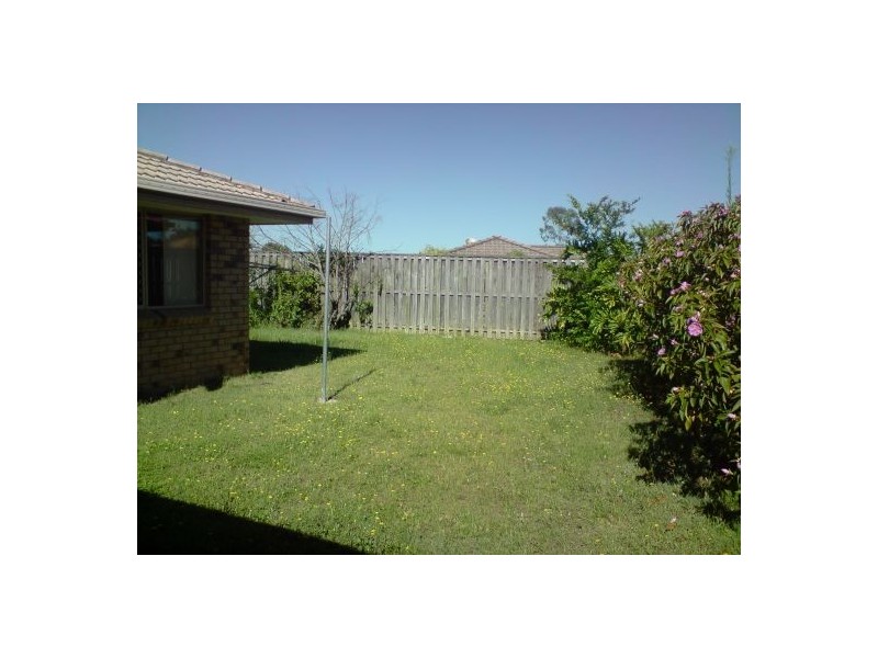 8 Nolan Pl, Calamvale QLD 4116
