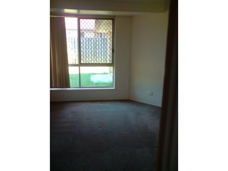 8 Nolan Pl, Calamvale QLD 4116