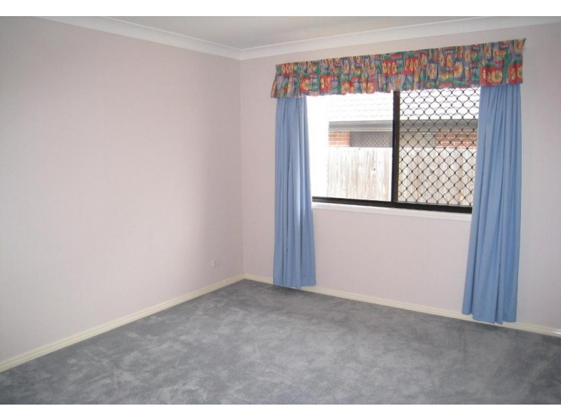 Stretton QLD 4116