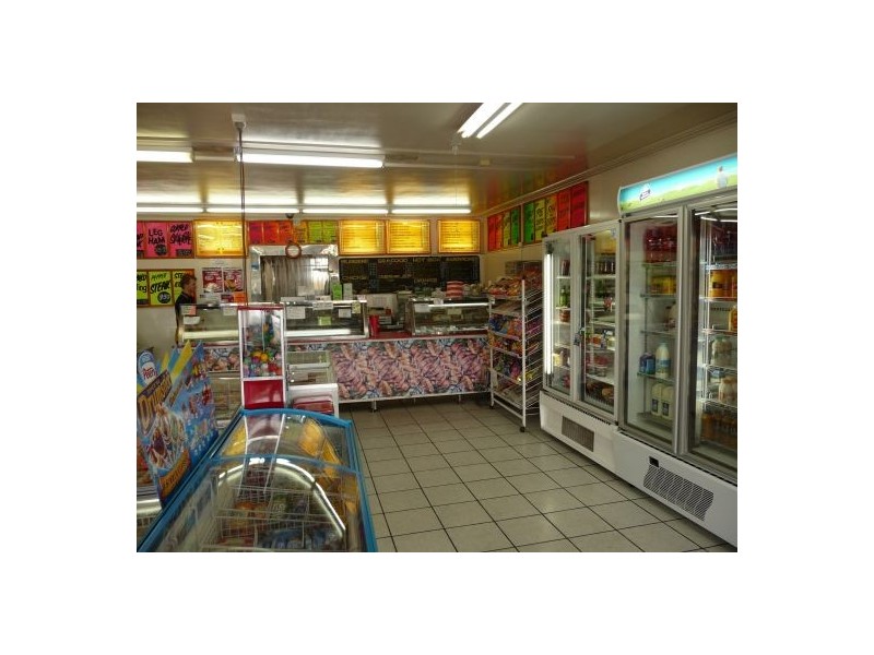 86 Down St, North Ipswich QLD 4305