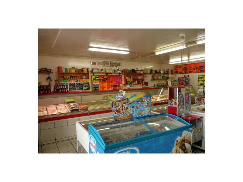 86 Down St, North Ipswich QLD 4305