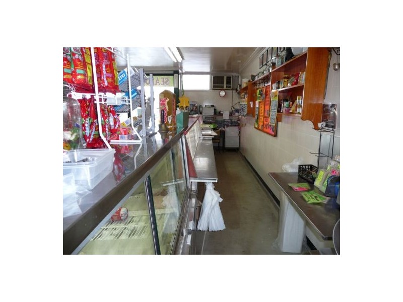 86 Down St, North Ipswich QLD 4305
