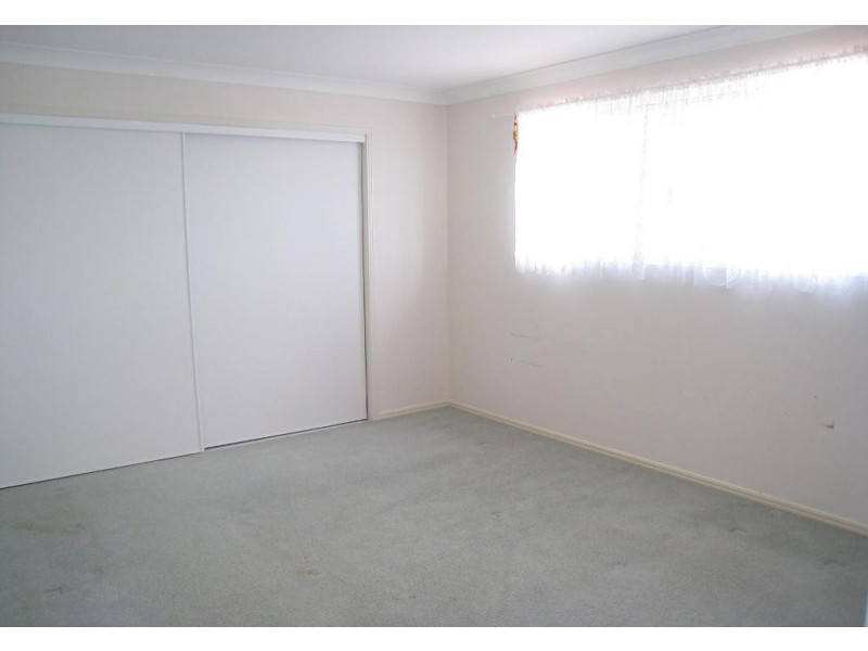 Stretton QLD 4116