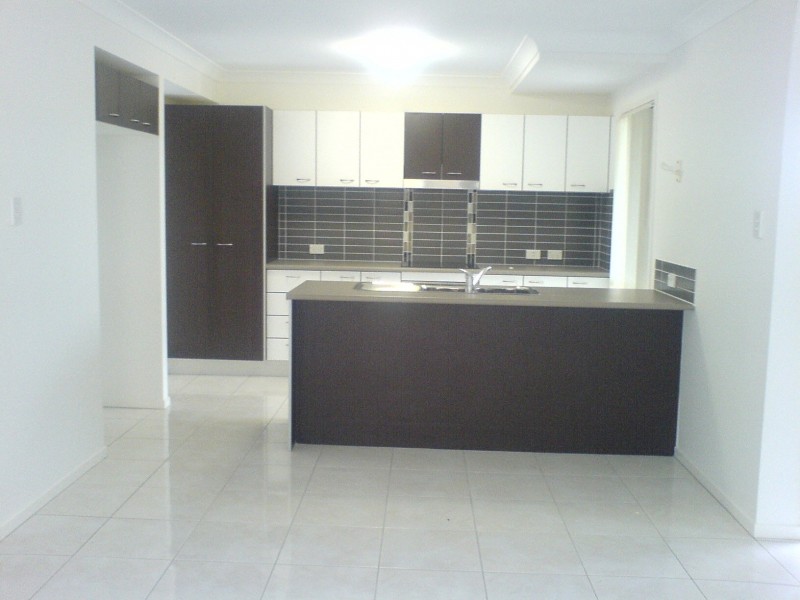 Parkinson QLD 4115
