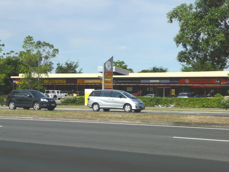 92 Mains Rd, Sunnybank QLD 4109