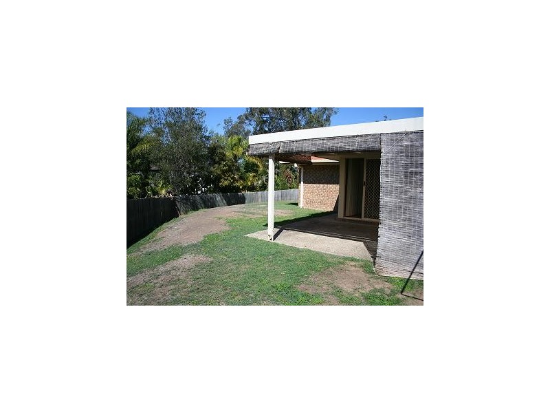 4 Cambridge, Forest Lake QLD 4078