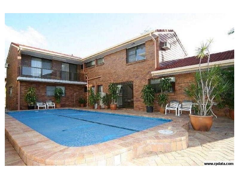 10 Hearnville Street, Robertson QLD 4109