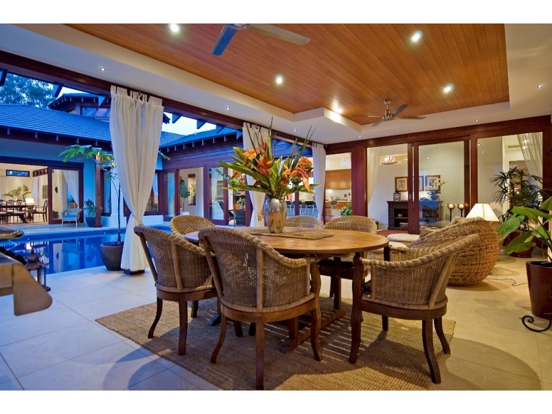 Hope Island QLD 4212