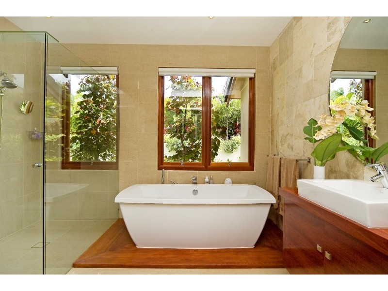 Hope Island QLD 4212