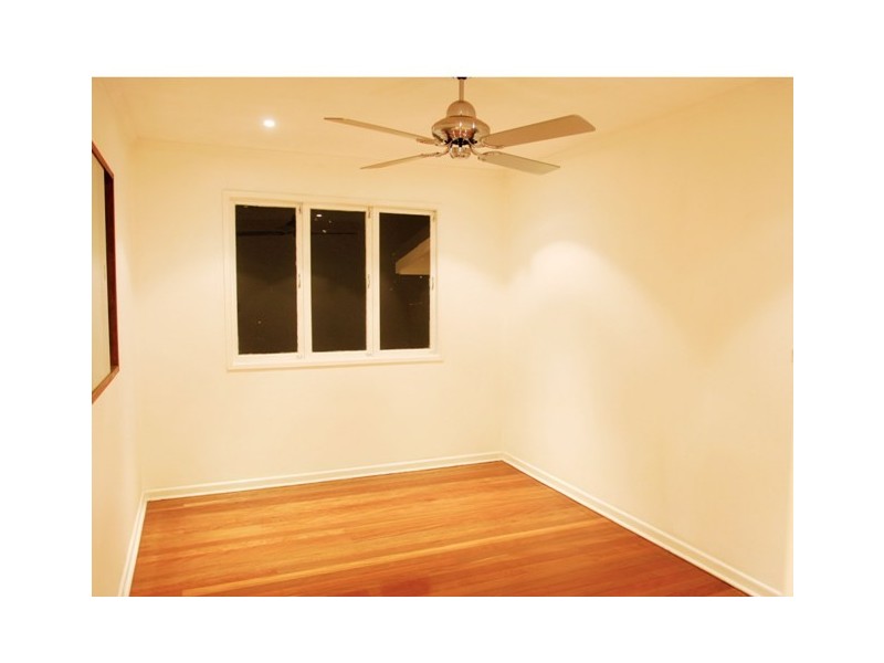 909 Cavendish Road, Mount Gravatt East QLD 4122