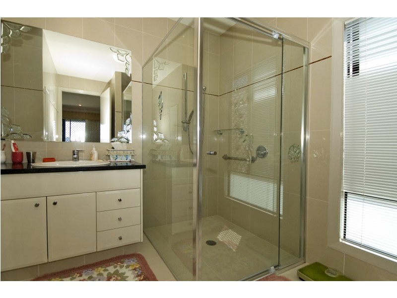 Varsity Lakes QLD 4227