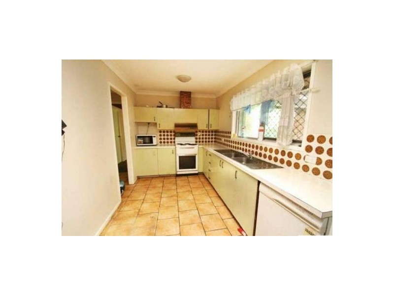 486 Mains Road, Macgregor QLD 4109