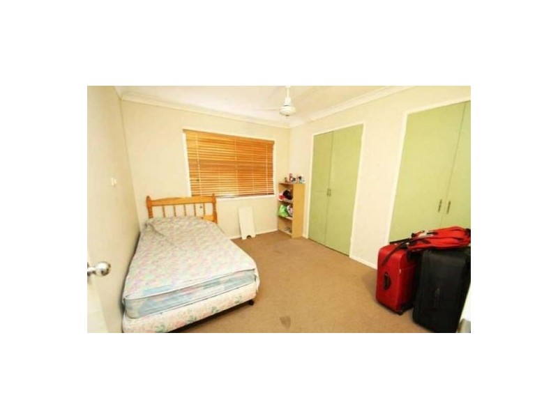 486 Mains Road, Macgregor QLD 4109